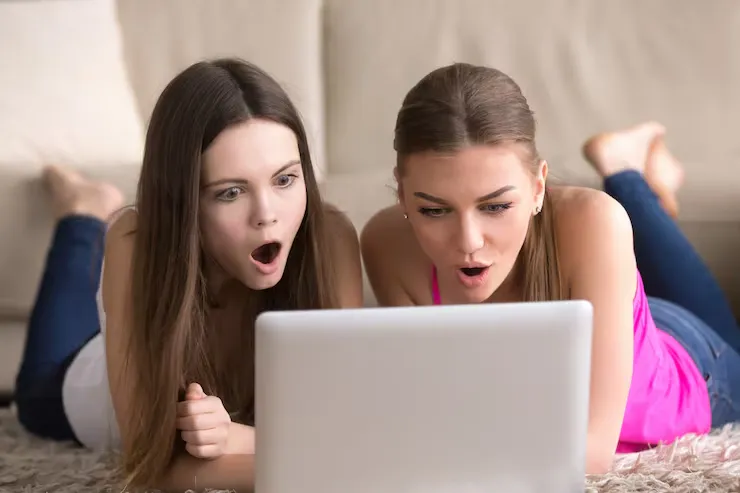 internet chciks